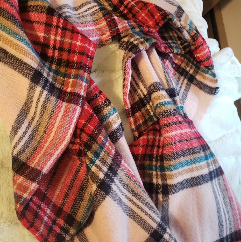 H & m scarf